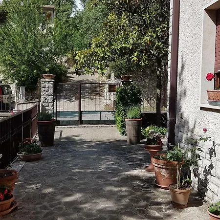 Affittacamere Le Casette Di Civitella La Casa Di Nonna Giulia Civitella Del Lago