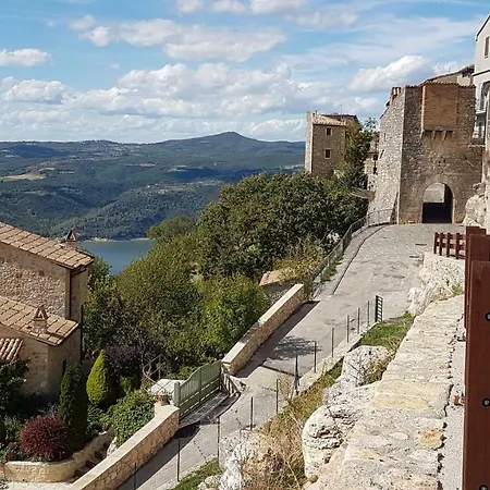 Pensión La Casa Di Nonna Giulia Civitella Del Lago